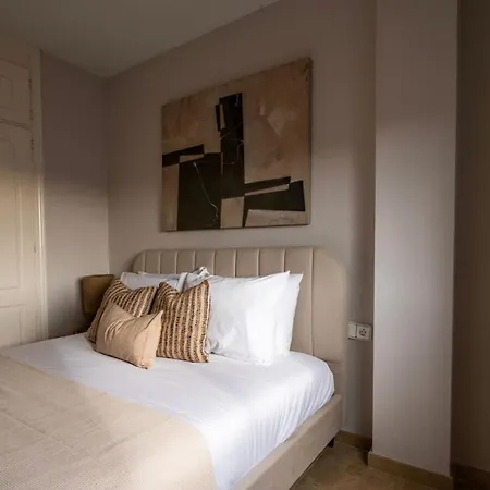 Harbour Heaven, 2 Bed, 2 Bath Steps From Duquesa Marina And 아파트 *