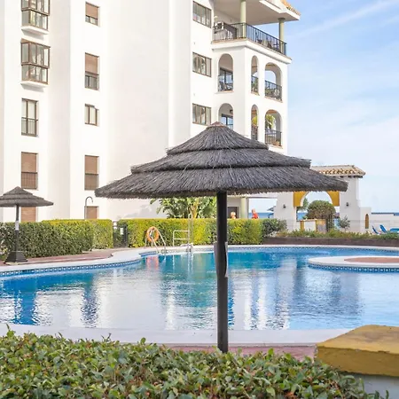 Harbour Heaven, 2 Bed, 2 Bath Steps From Duquesa Marina And * 마닐바