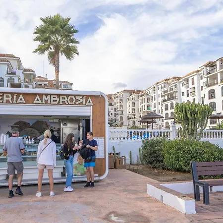 Harbour Heaven, 2 Bed, 2 Bath Steps From Duquesa Marina And 아파트 *