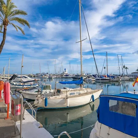 Harbour Heaven, 2 Bed, 2 Bath Steps From Duquesa Marina And *